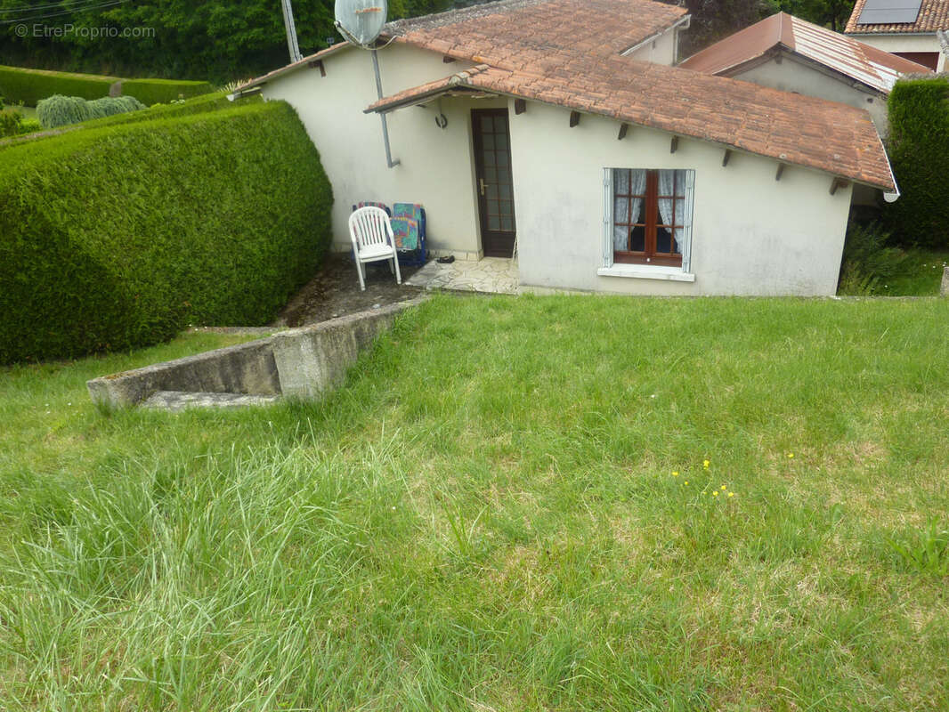 Maison à MONTMORILLON