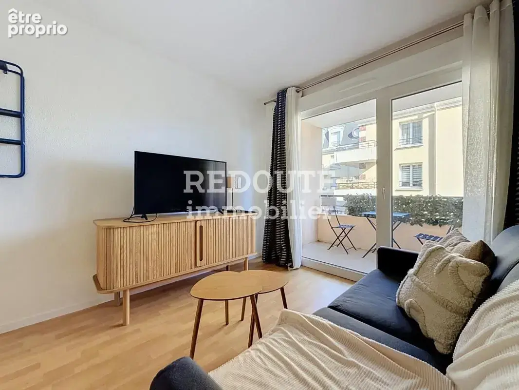 À vendre - épernay - appartement t2 avec balcon et stationnement - photo 2