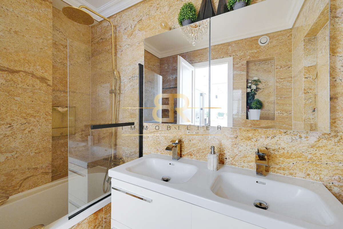 Appartement à BOULOGNE-BILLANCOURT