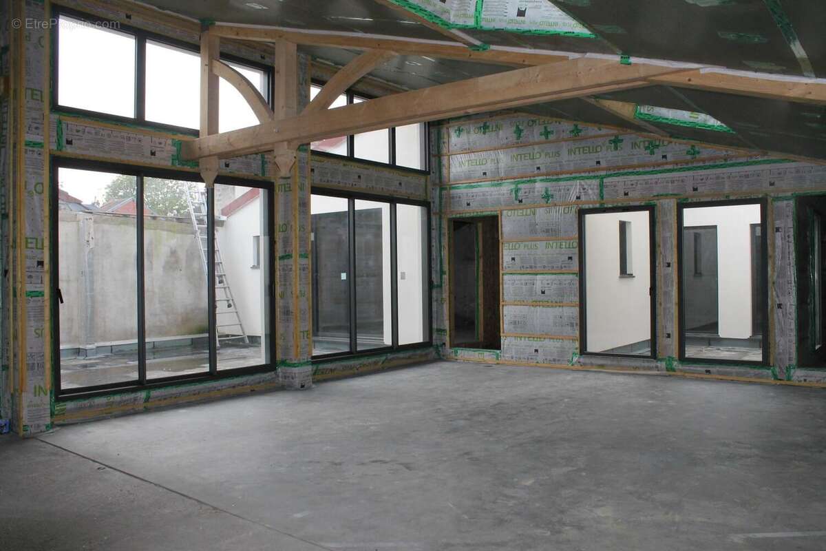 Photo 3 - Commerce à VICHY