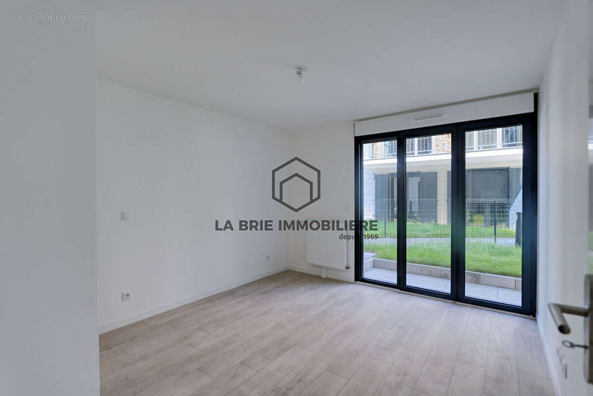 Appartement à VILLIERS-SUR-MARNE