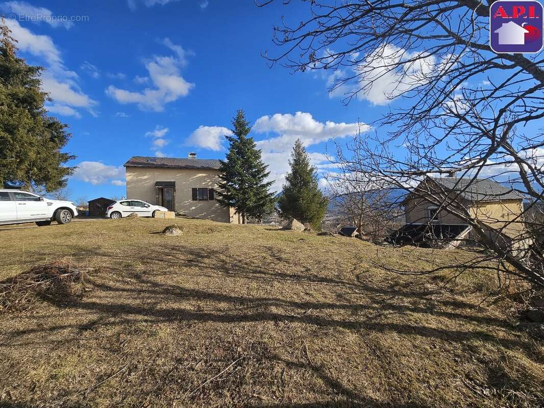 Maison à FONT-ROMEU-ODEILLO-VIA