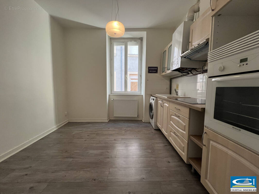 Appartement à TOURNON-SUR-RHONE