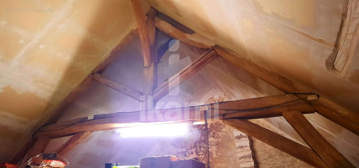 Maison à CHAMPLAY