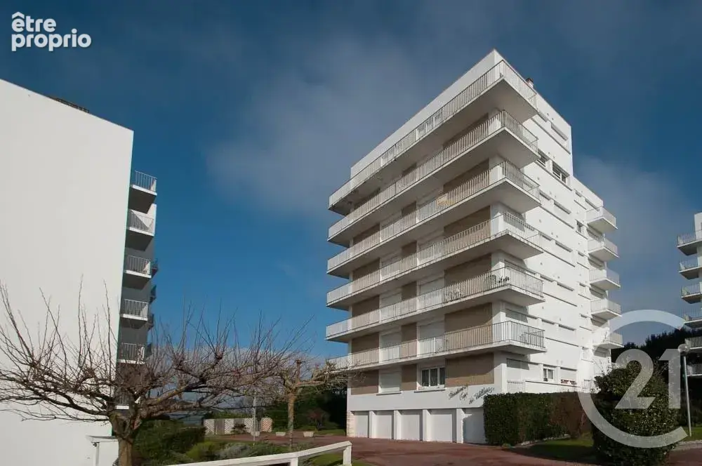 Appartement 3 pièces 46 m² à vendre à Saint-Georges-De-Didonne (17110) - photo 1