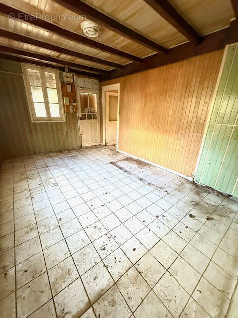 Maison à SAINT-AIGULIN