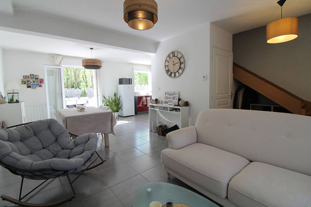 Maison à SAINT-GERVAIS-LA-FORET