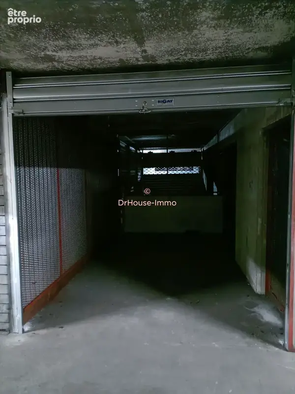 Parking à vendre à Marseille-3e (13003) - photo 4
