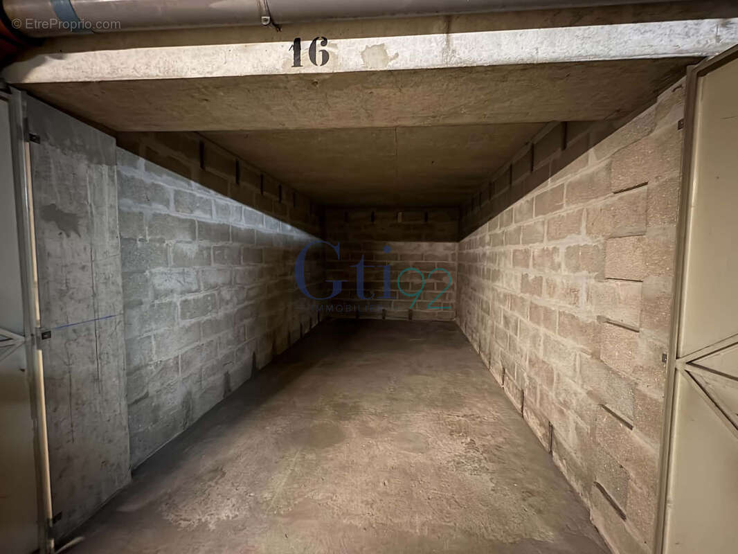 Box sous sol spacieux - photo 5