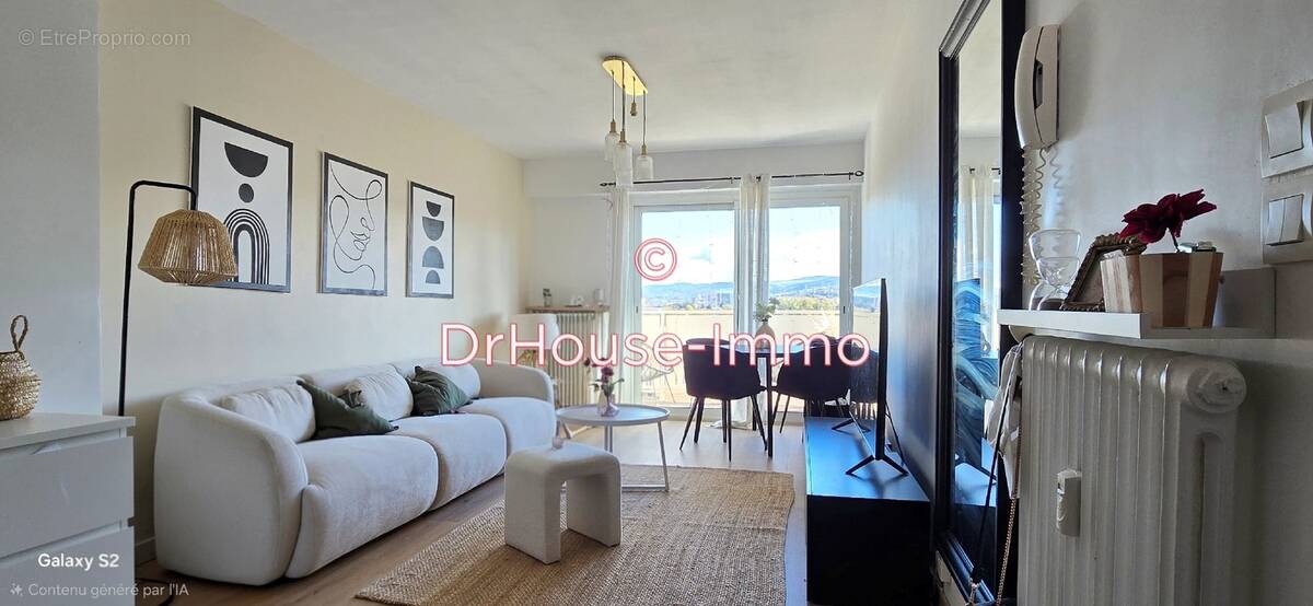 Appartement à FRAISSES