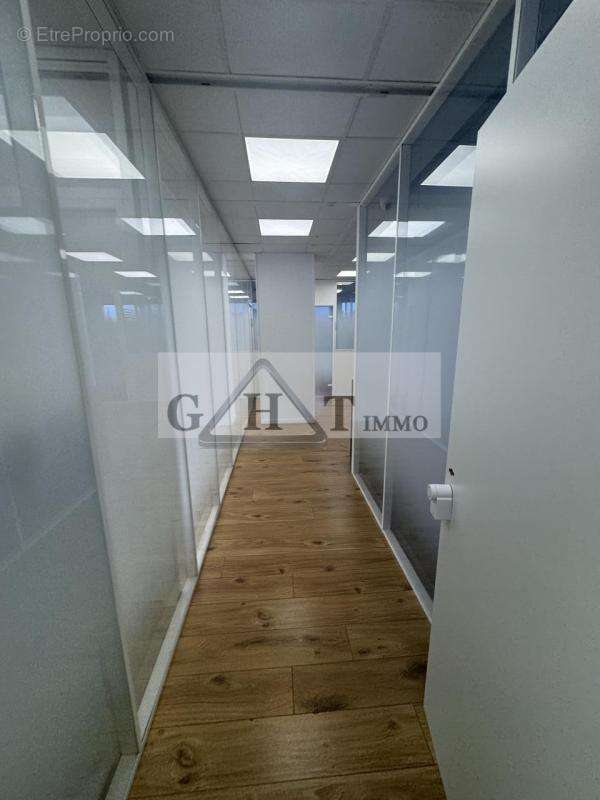 Commerce à MAISONS-ALFORT