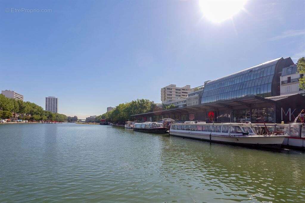 Appartement à PARIS-19E