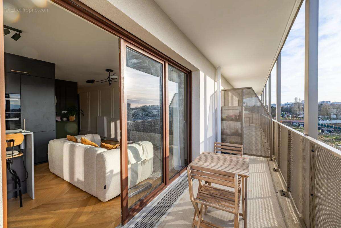 Appartement à CHAMPS-SUR-MARNE