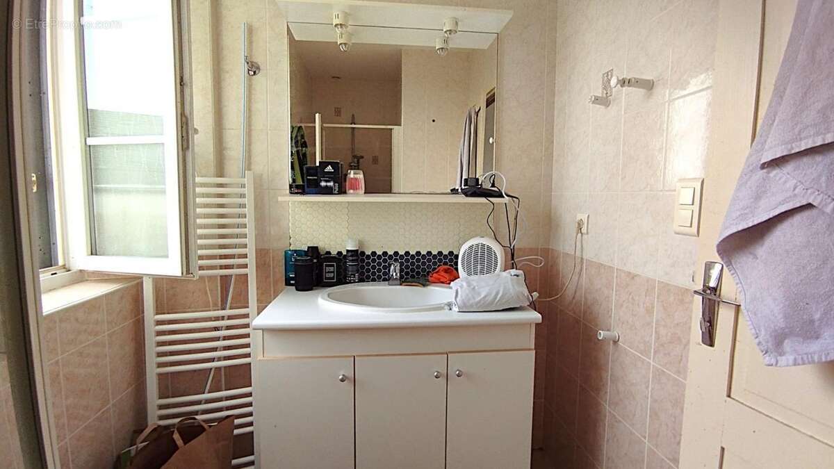 Maison à CLAIRVAUX-D&#039;AVEYRON