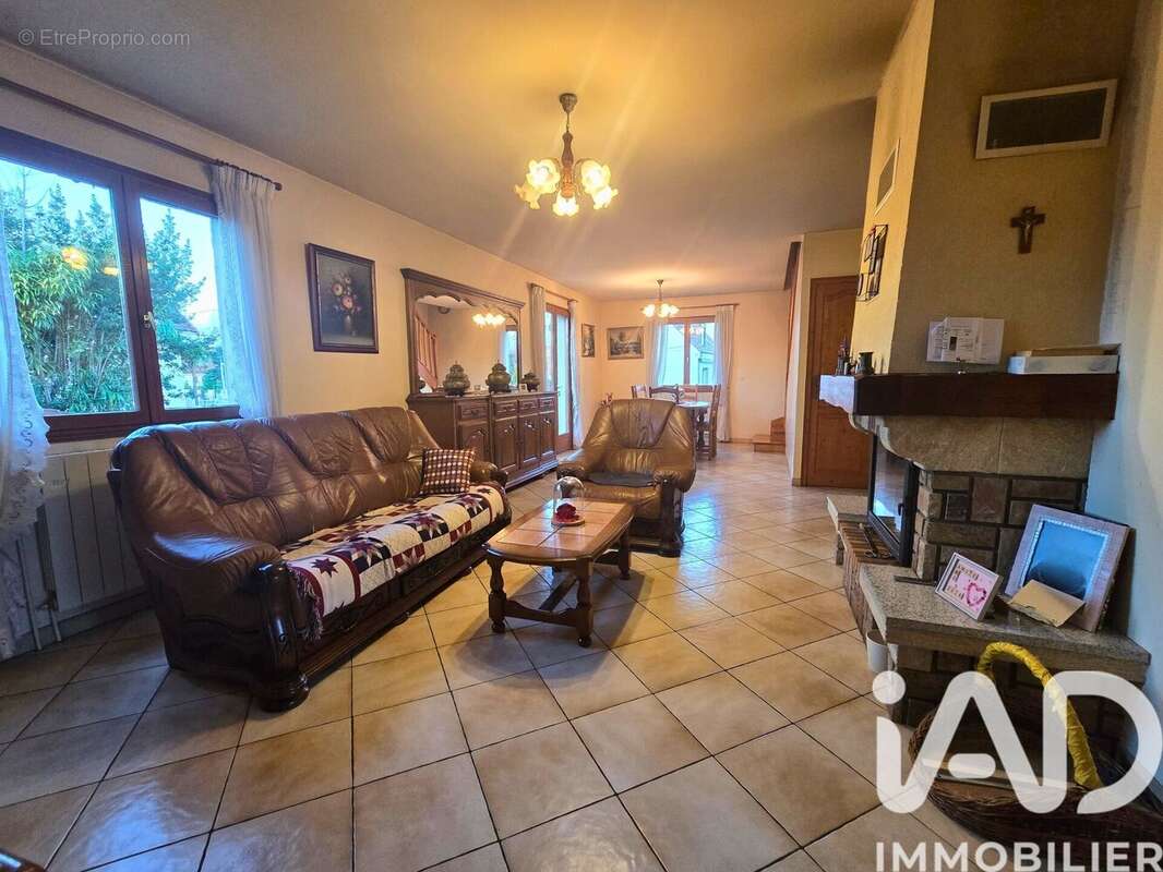 Photo 5 - Maison à SAINTE-GENEVIEVE-DES-BOIS