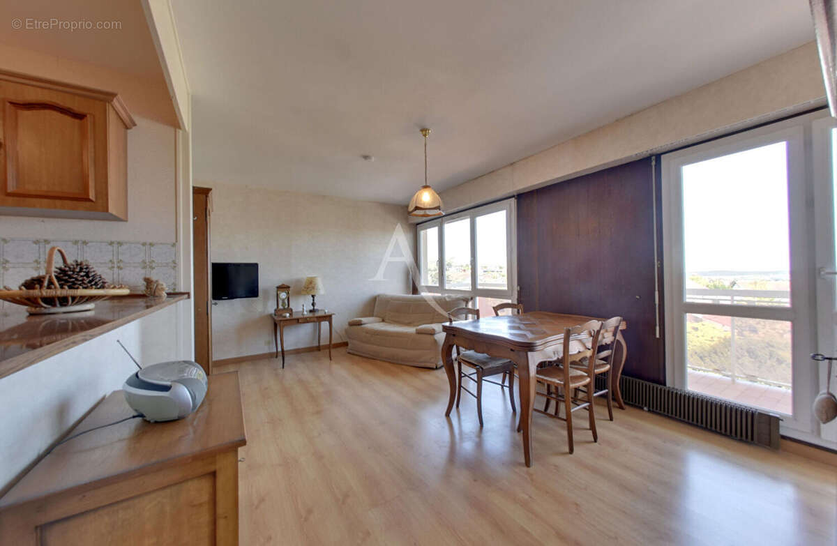 Appartement Auxerre 1 pièce(s) 36,39 m2 - photo 4