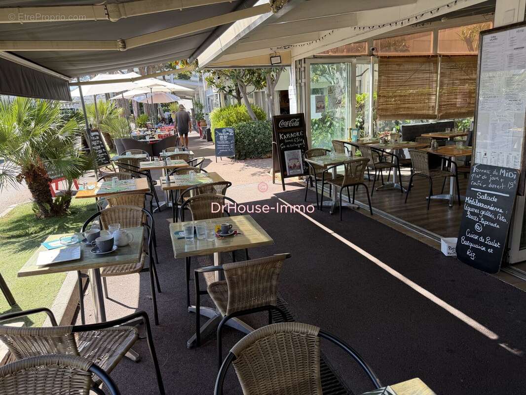 Commerce à VILLENEUVE-LOUBET
