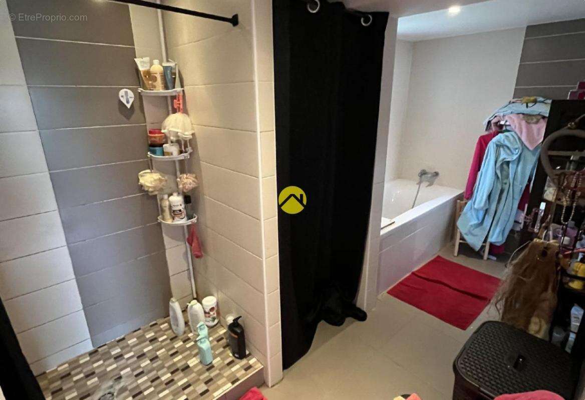 Maison à SAINT-PRIEST-BRAMEFANT