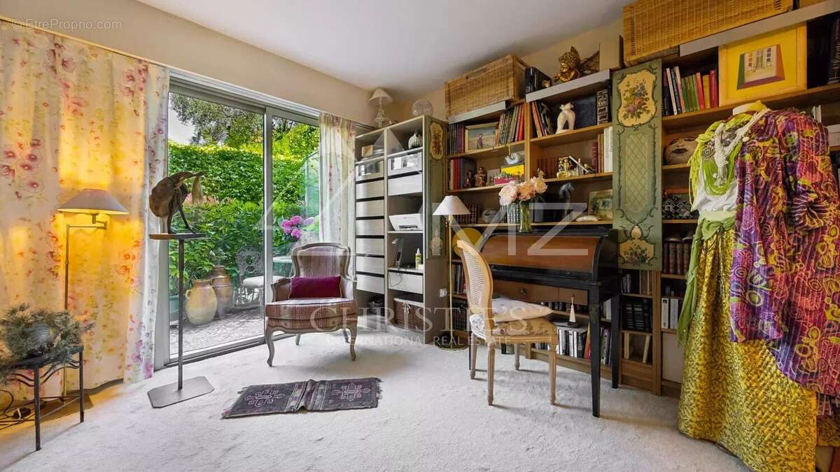Appartement à LE CANNET
