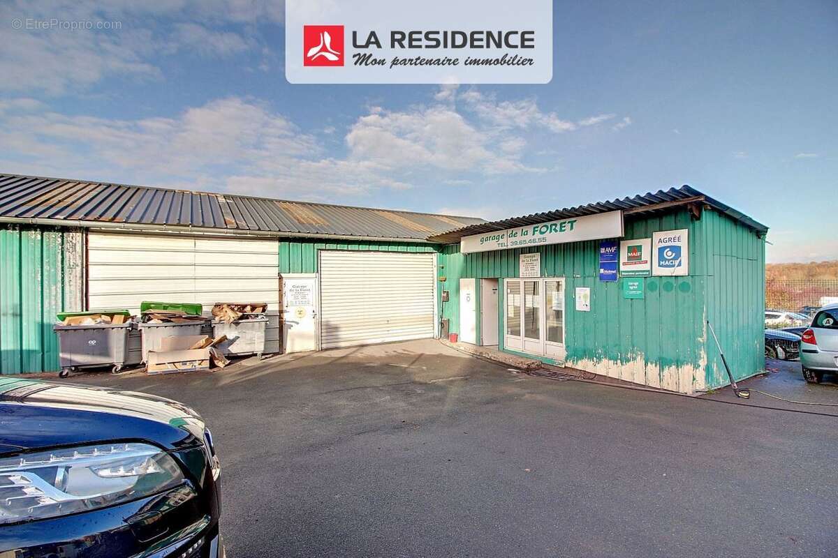 Commerce à CHAMBOURCY