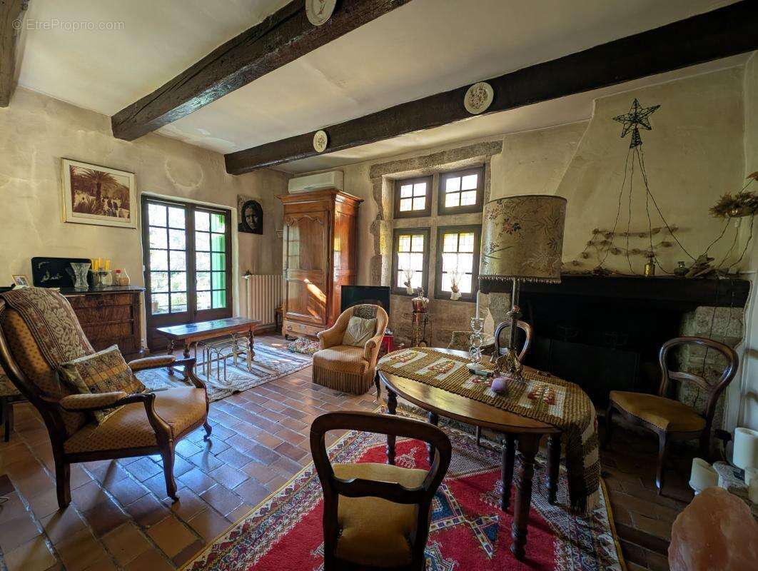 Maison à PEZENAS