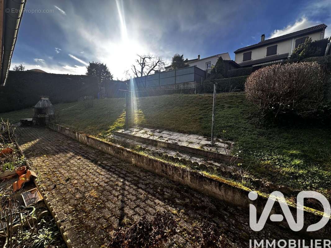 Photo 4 - Maison à SAINT-ETIENNE