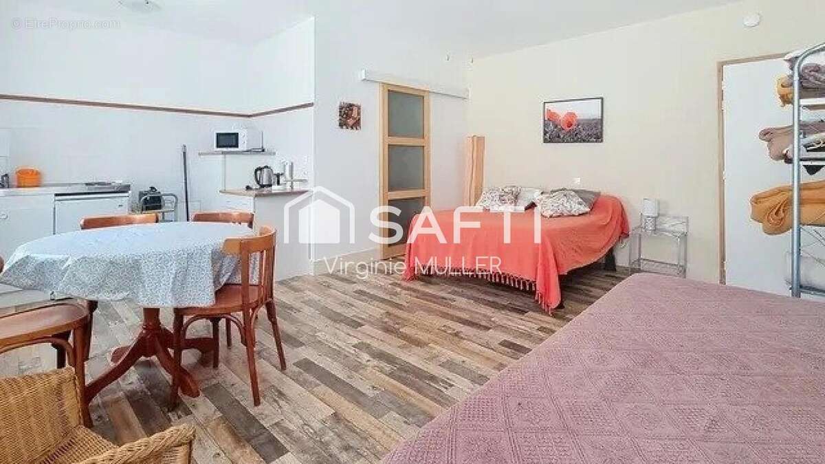 Photo 6 - Commerce à LE VERDON-SUR-MER