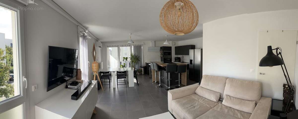 Appartement à SATHONAY-CAMP