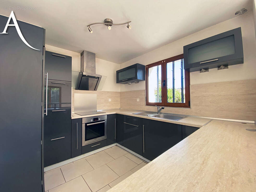 Maison à AURIBEAU-SUR-SIAGNE