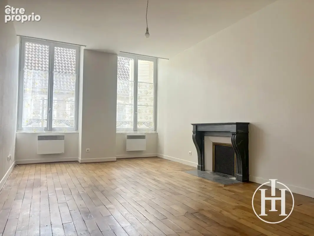 Appartement lumineux avec garage au cœur de Saint-Amand-Montrond - photo 3