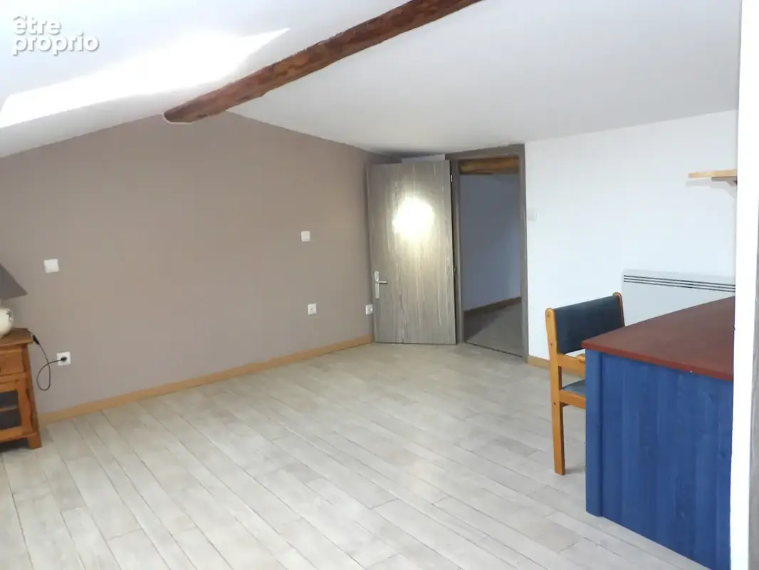 Maison de caractère 2 chambres avec jardin plein centre de SAINT SAVINIEN - photo 15
