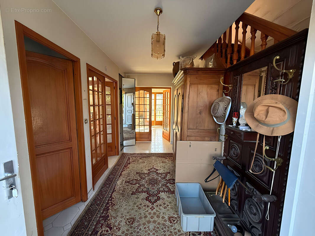 Maison à LES LOGES-EN-JOSAS