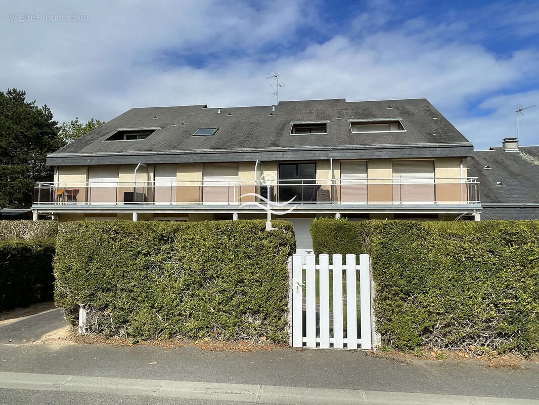Appartement à COURSEULLES-SUR-MER
