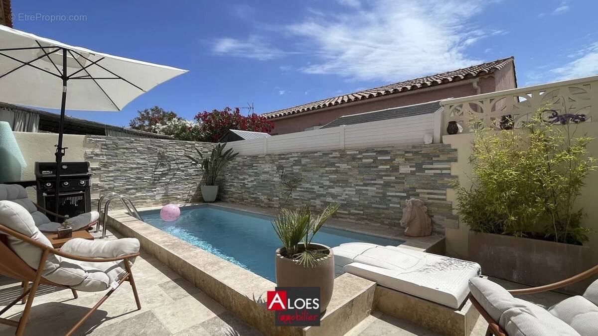 Maison à AIGUES-MORTES