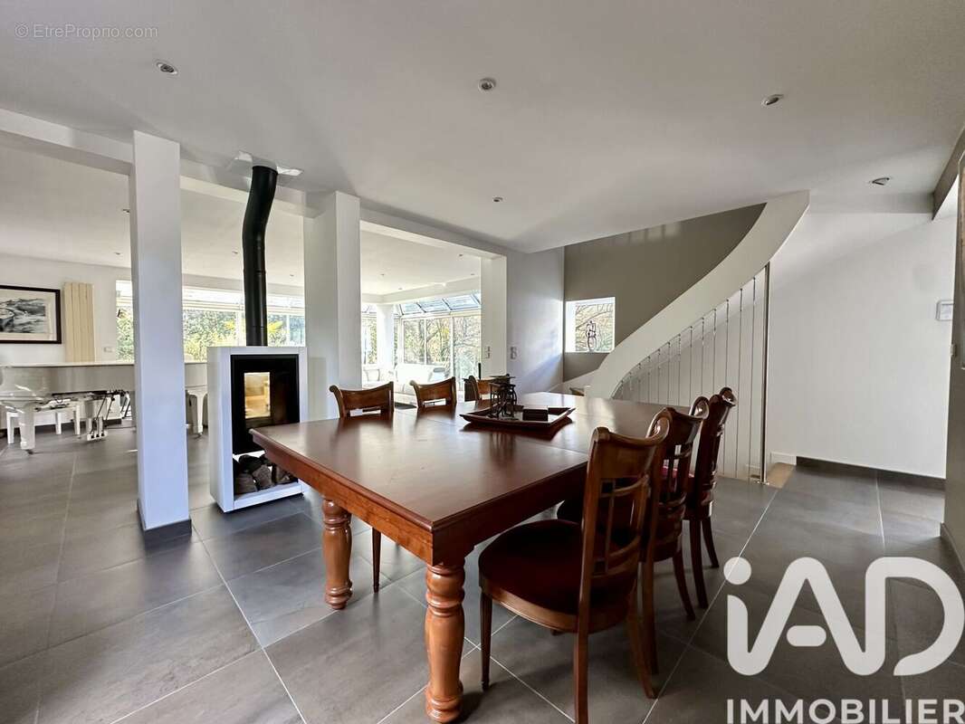 Photo 5 - Maison à SUCY-EN-BRIE