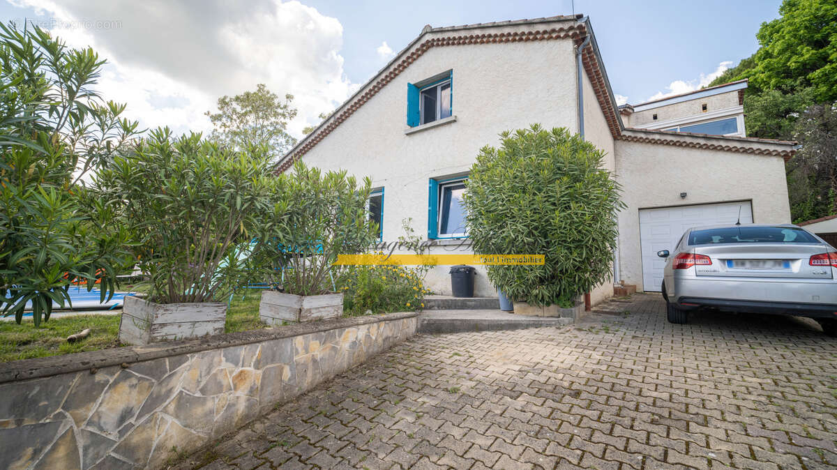 Maison à LE TEIL