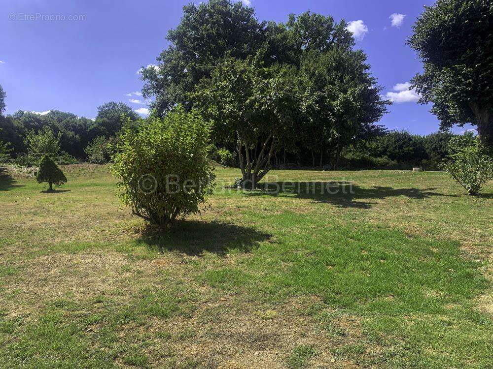 Maison à SAUZE-VAUSSAIS