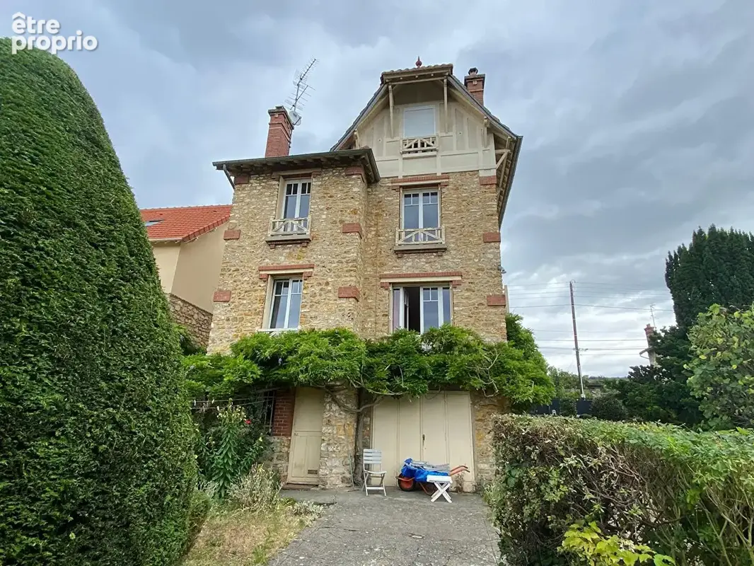 Maison à SAINT-LEU-LA-FORET