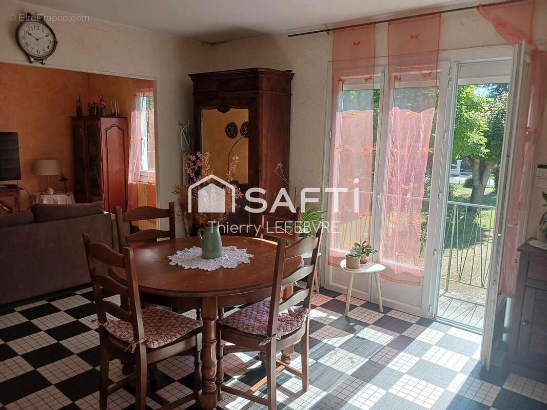 Photo 3 - Maison à JAUNAY-CLAN