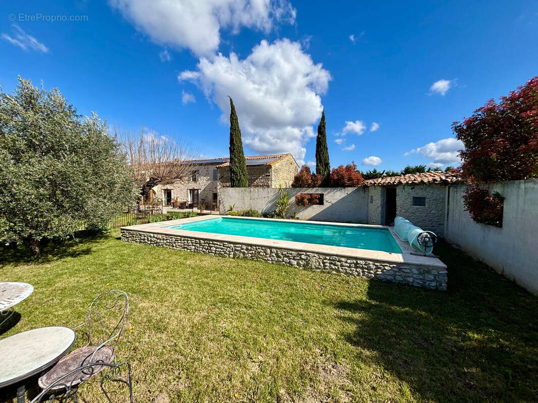 Maison à BONLIEU-SUR-ROUBION