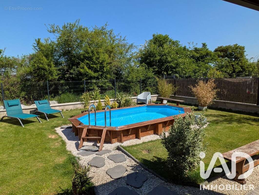 Maison 128 m² à Dammartin-En-Goele  - photo 2
