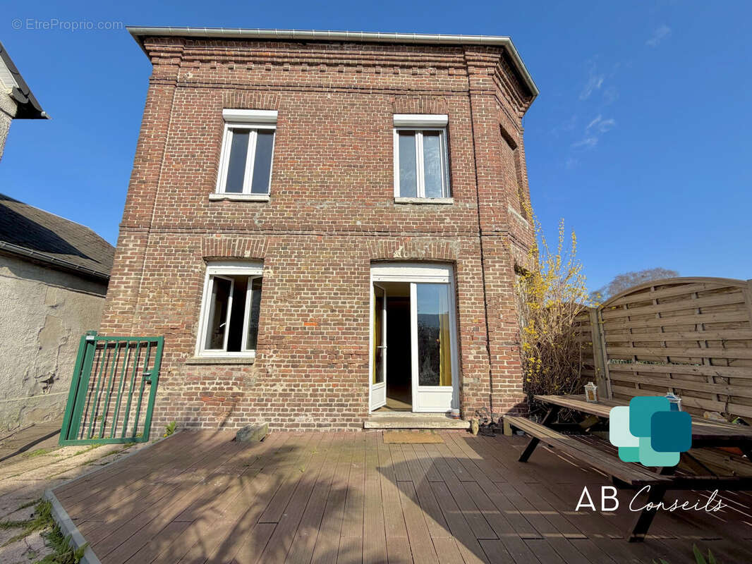 Maison à ROMILLY-SUR-ANDELLE