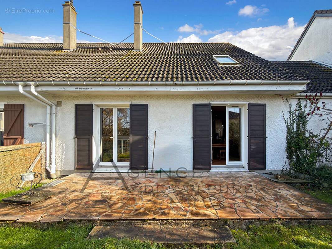 Maison à CAUDEBEC-LES-ELBEUF