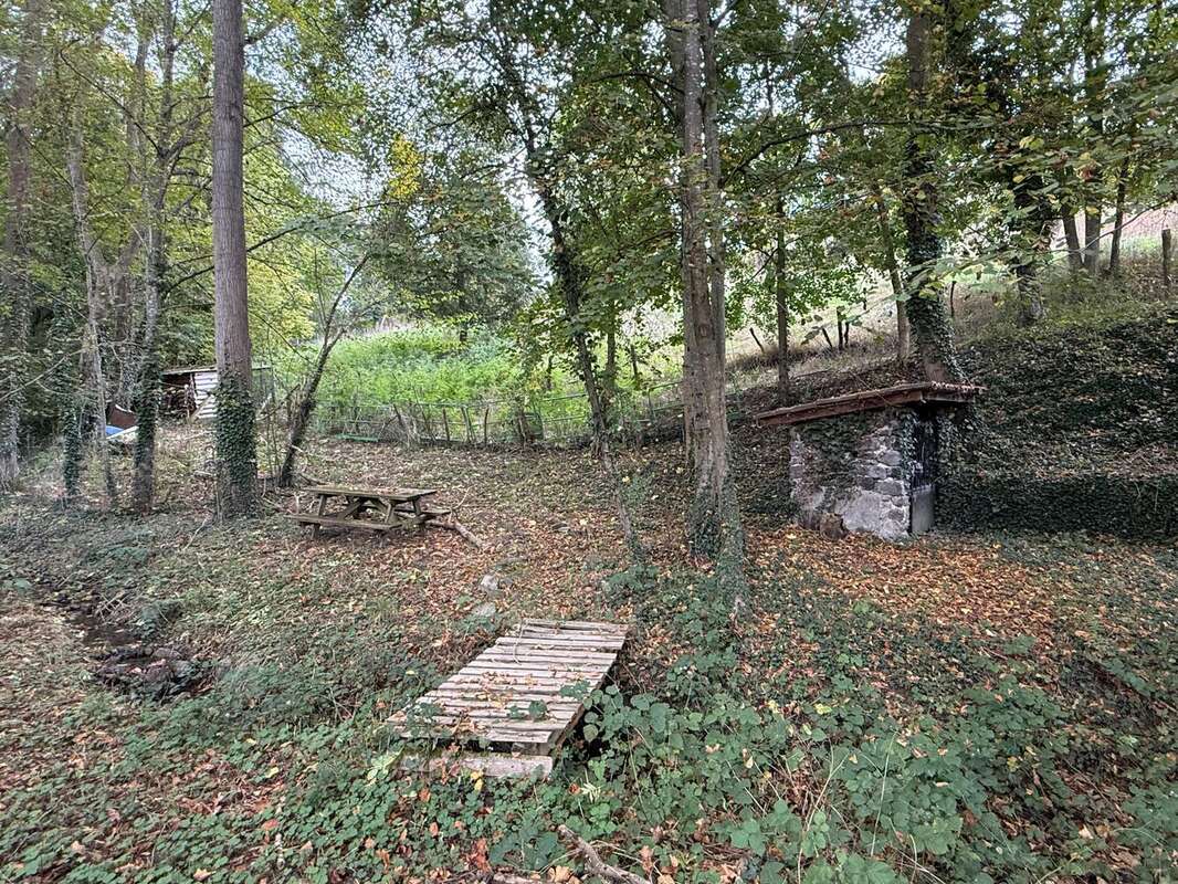 Photo 3 - Maison à MARCILLY-LE-CHATEL