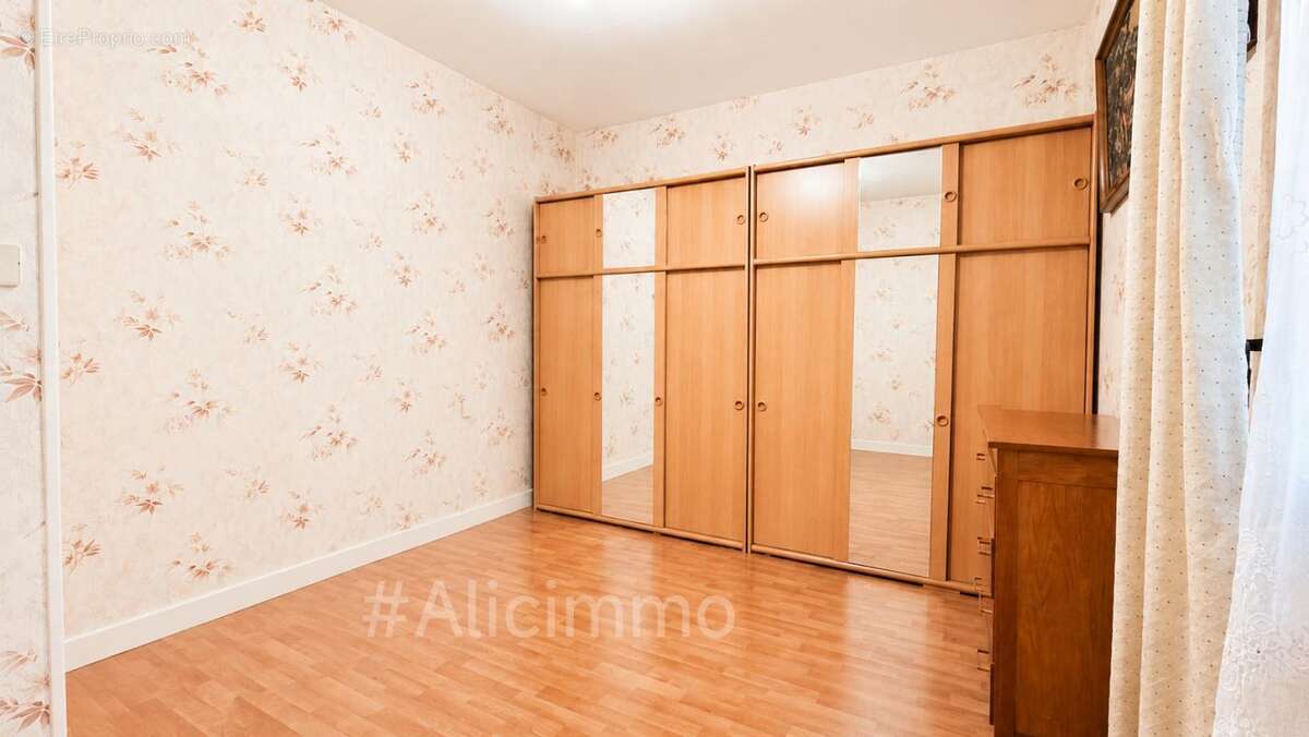 Maison Sezanne 7 pièce(s) 127 m2 - photo 7
