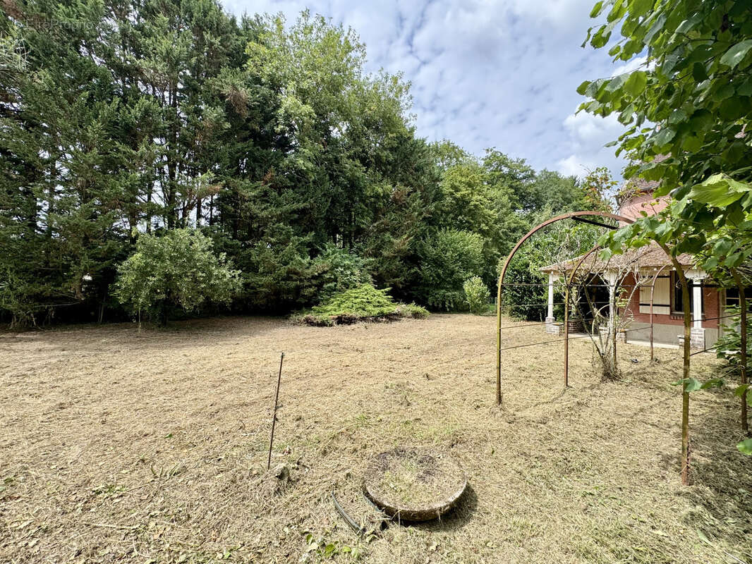 Maison à COULOMMIERS