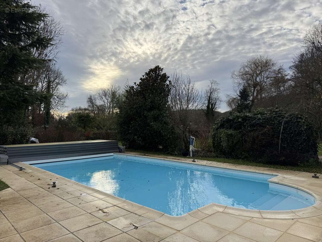 Maison à PINTERVILLE