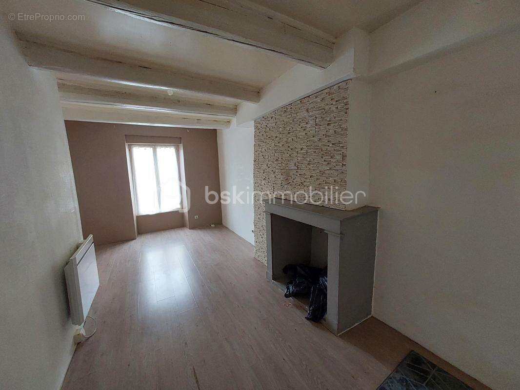 Maison à PLAUZAT