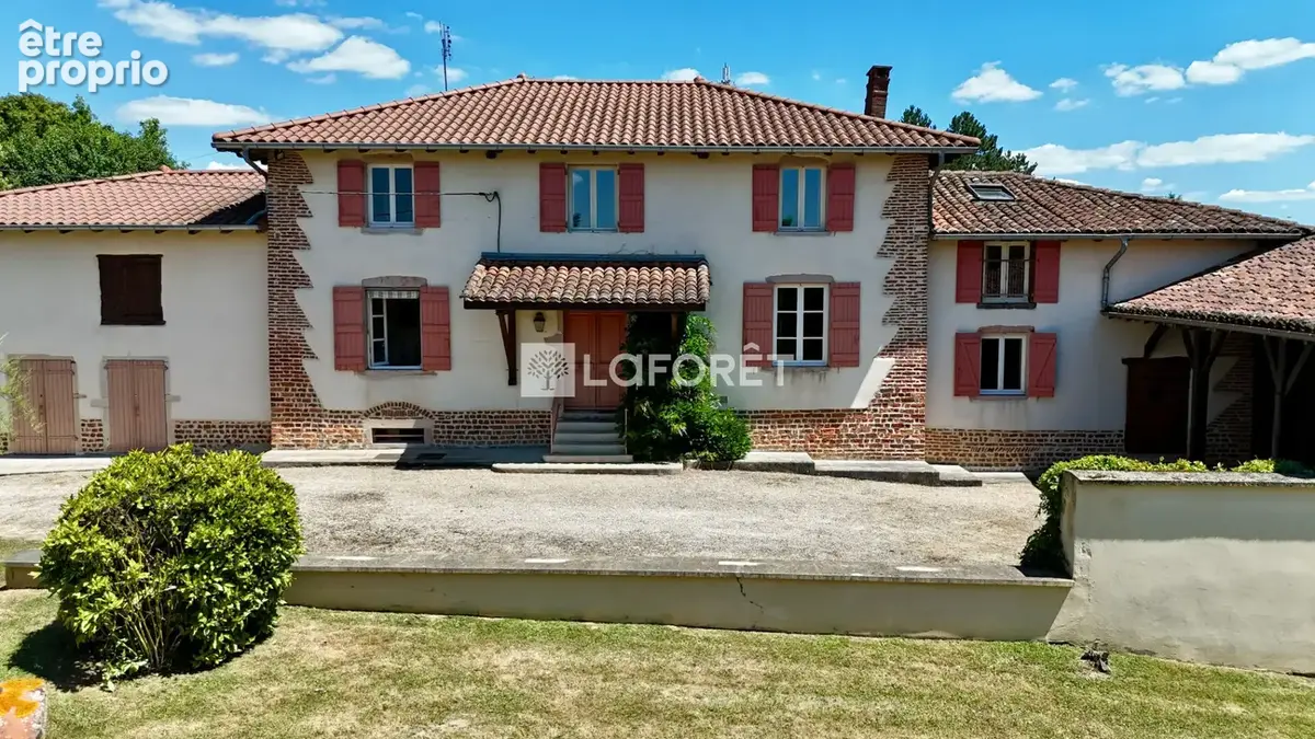 Maison à SAINT-JULIEN-SUR-VEYLE