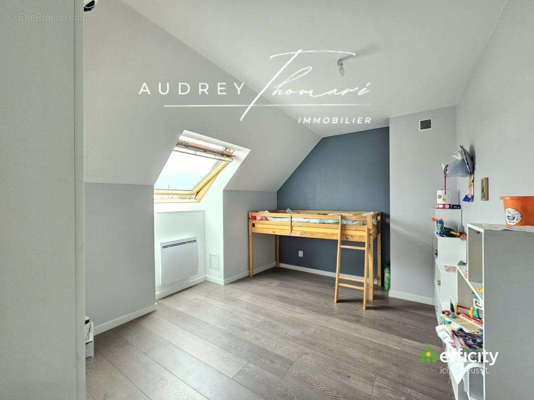 Maison à NANTEUIL-LE-HAUDOUIN